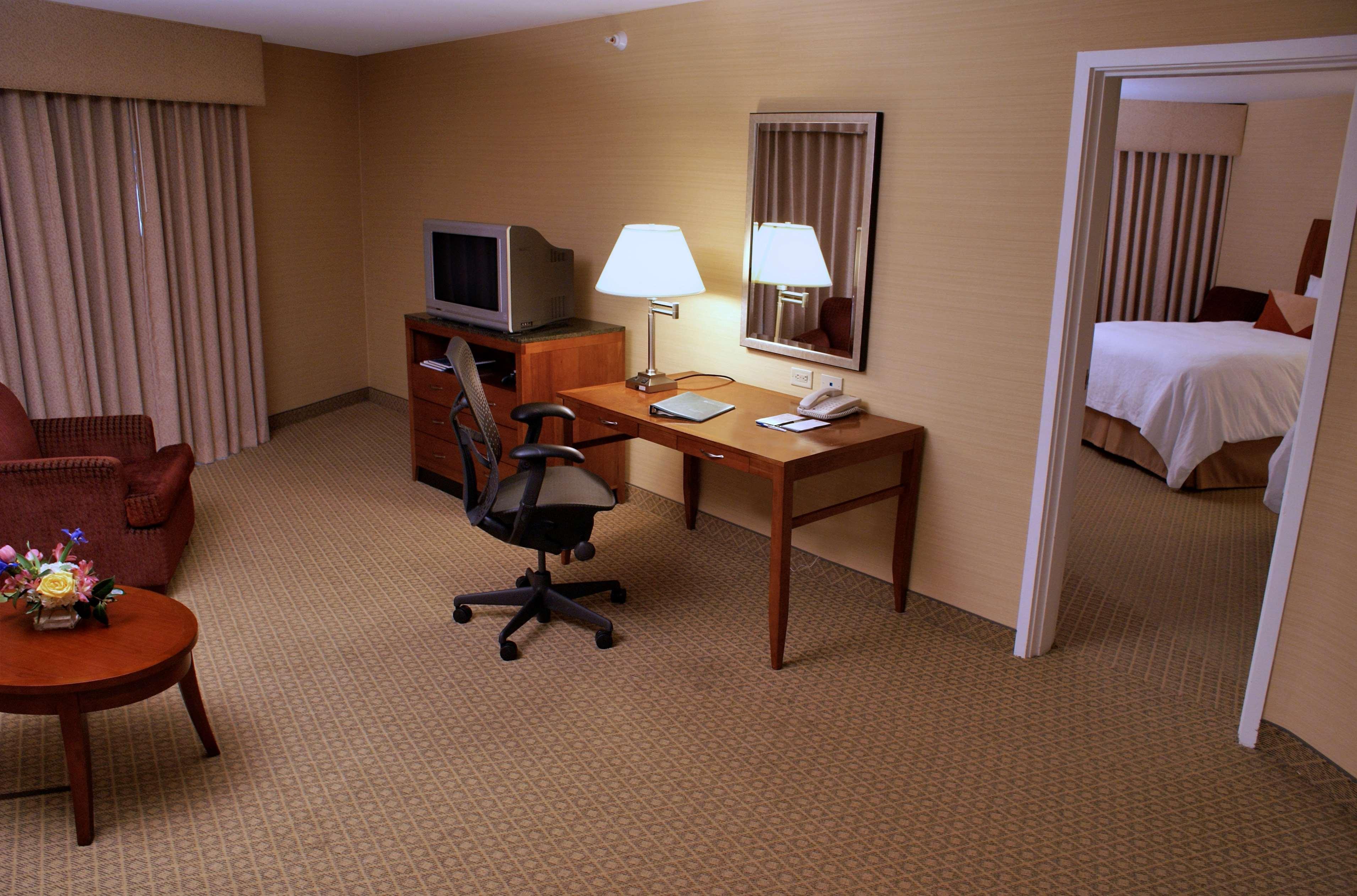 Hilton Garden Inn Monterey Zimmer foto