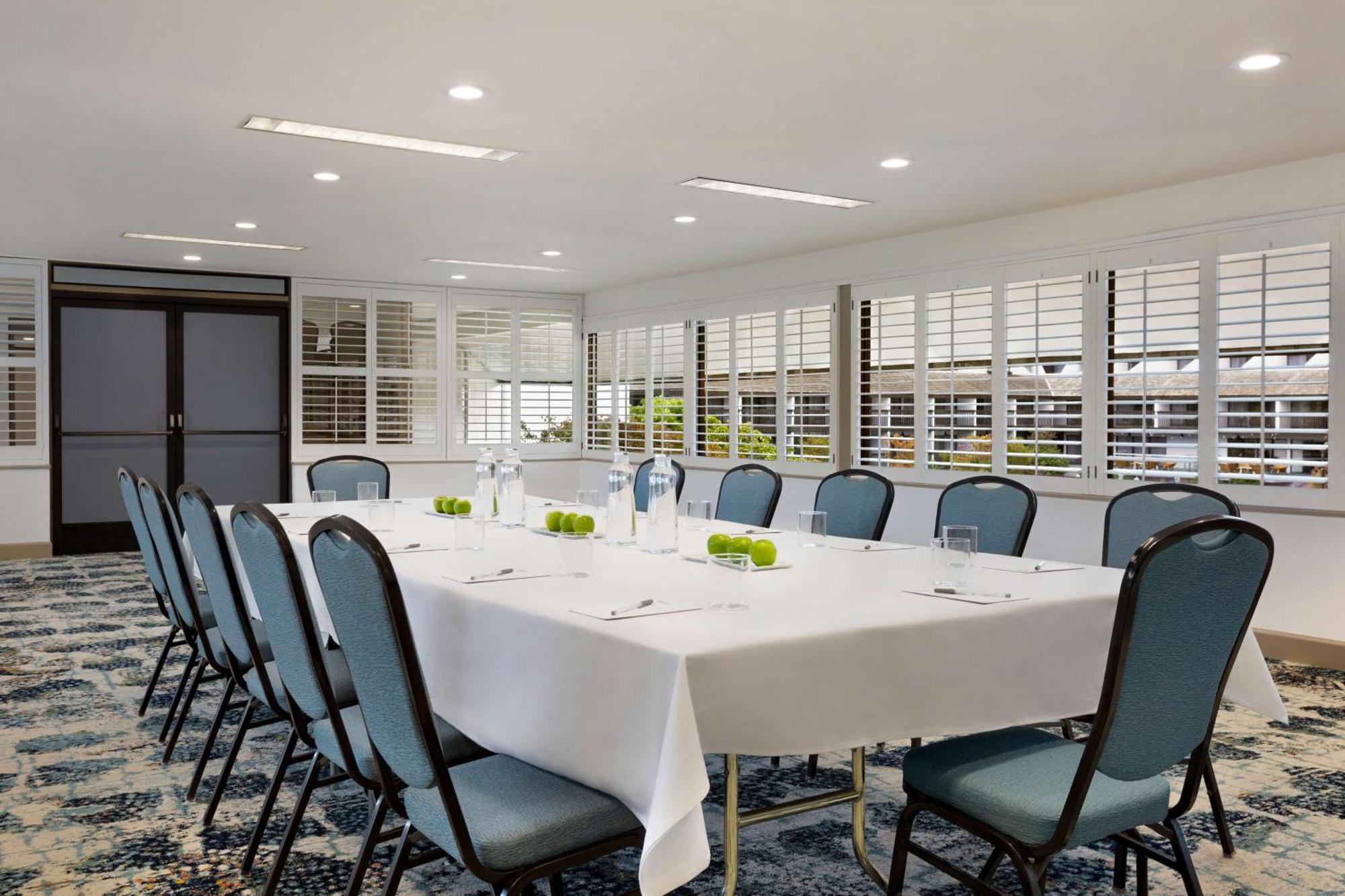 Hilton Garden Inn Monterey Exterior foto
